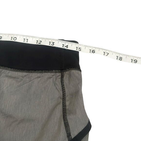 Lululemon Womens Speed Up Shortd 2.5” Lined Shorts Size 6 Gray/Black - Picture 7 of 9
